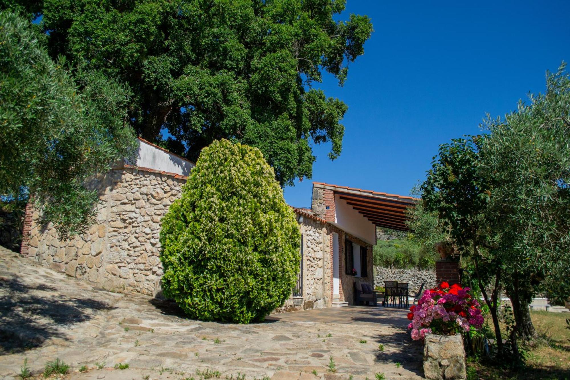 Casa Rural La Recuera Монтанчес Екстер'єр фото