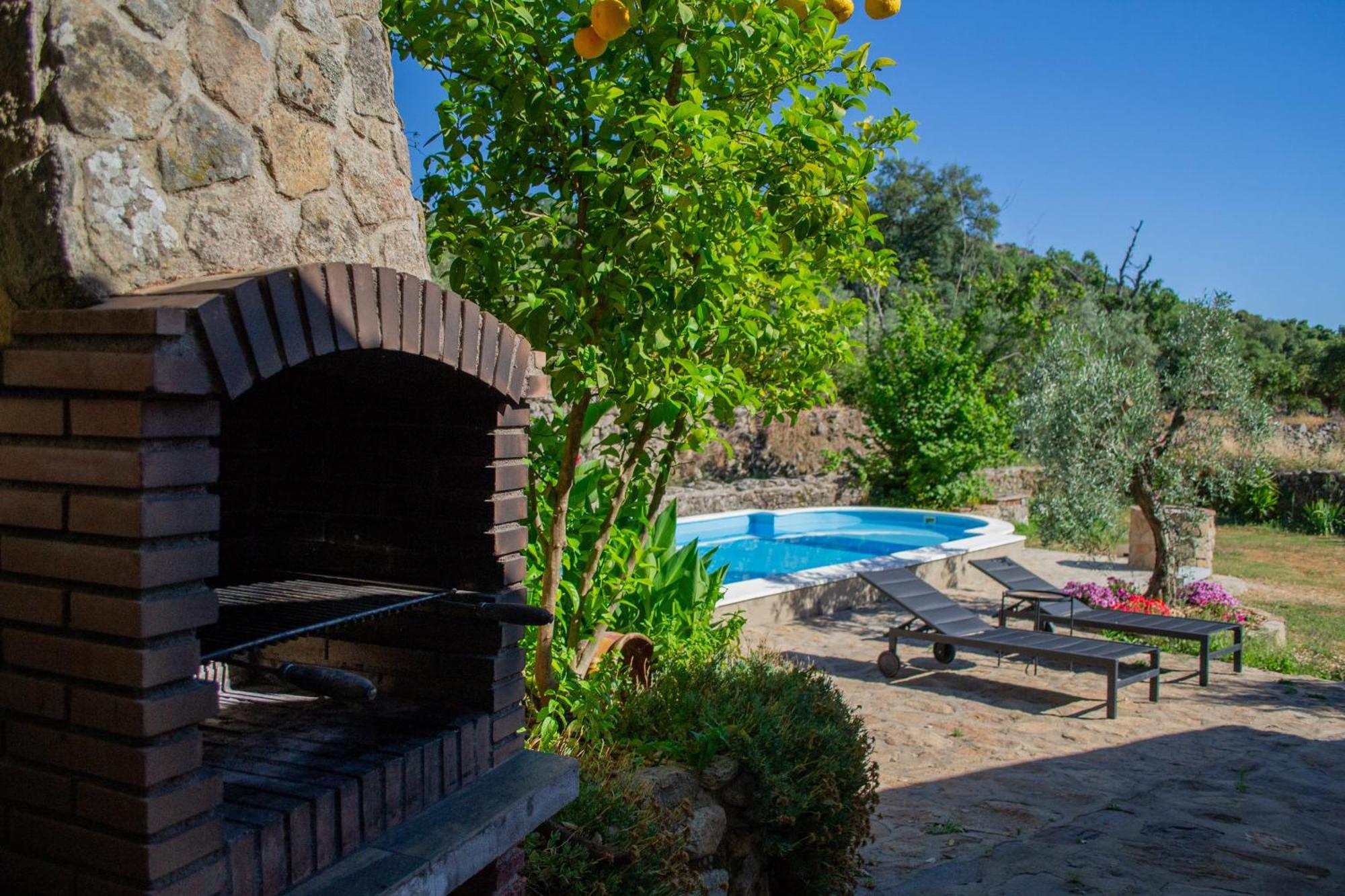 Casa Rural La Recuera Монтанчес Екстер'єр фото